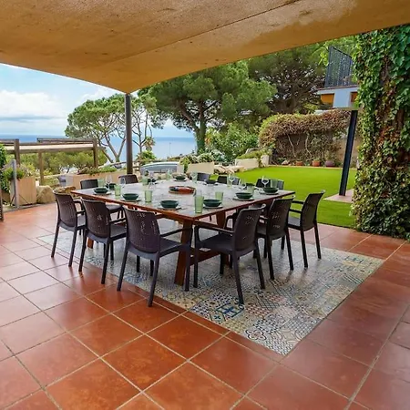 Mitjorn Cala Canyelles Villa Lloret de Mar