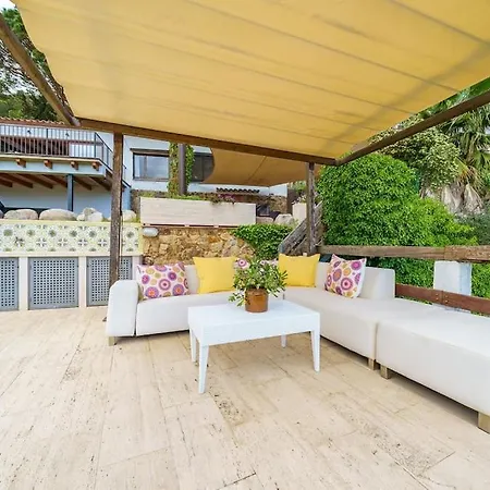 Villa Mitjorn Cala Canyelles Lloret de Mar