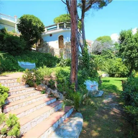 Mitjorn Cala Canyelles * Lloret de Mar