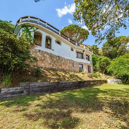 Mitjorn Cala Canyelles *