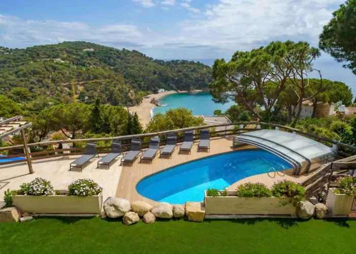 Mitjorn Cala Canyelles *