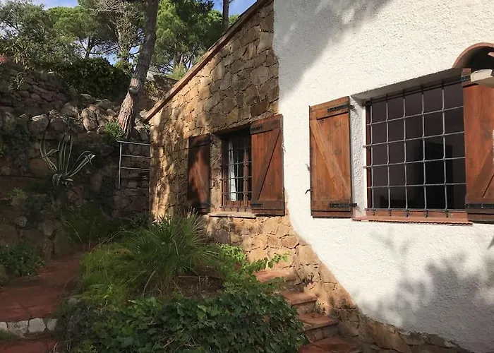 Mitjorn Cala Canyelles * Lloret de Mar