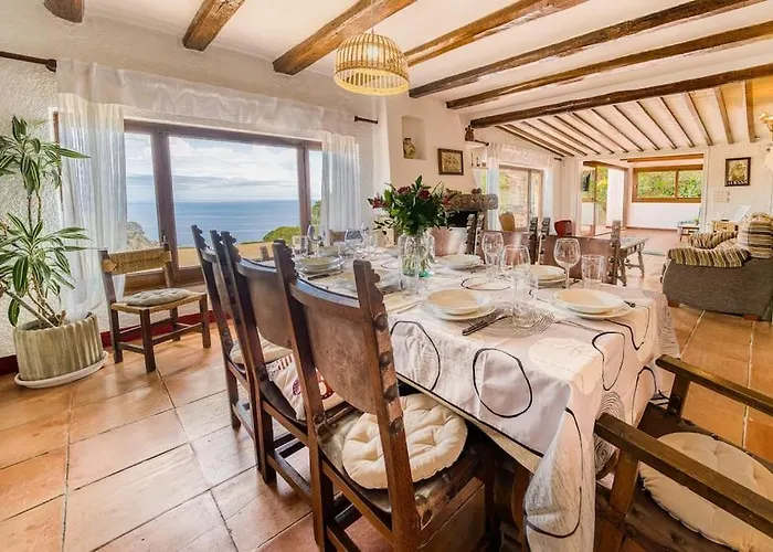 Mitjorn Cala Canyelles *