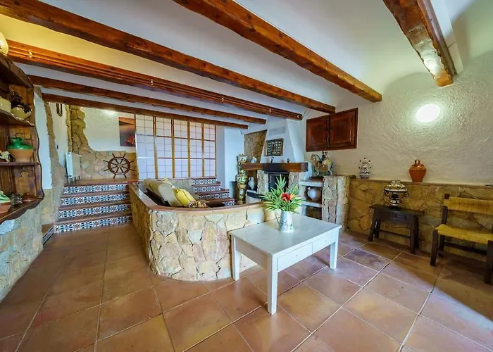 Mitjorn Cala Canyelles Villa