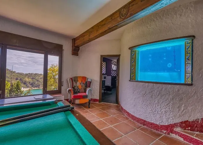 Mitjorn Cala Canyelles Lloret de Mar