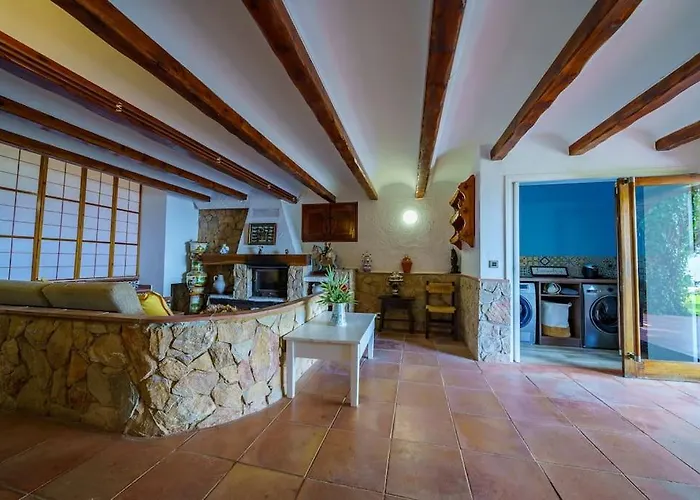 Mitjorn Cala Canyelles Villa