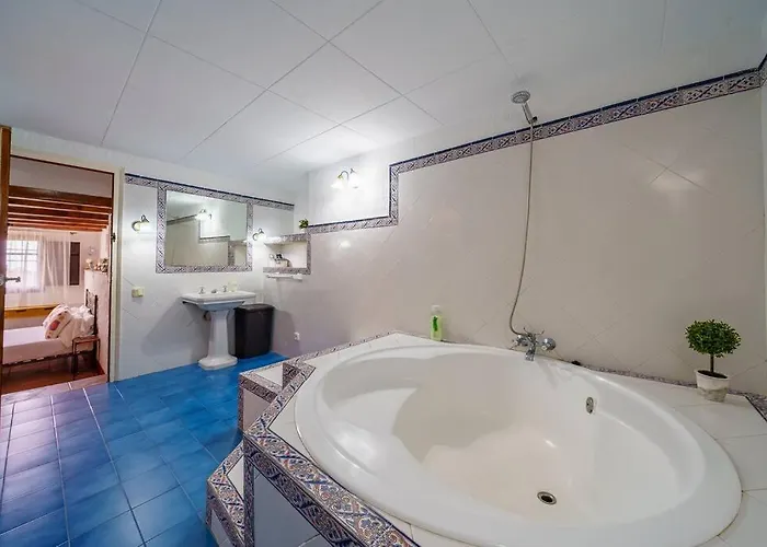 Mitjorn Cala Canyelles * Lloret de Mar