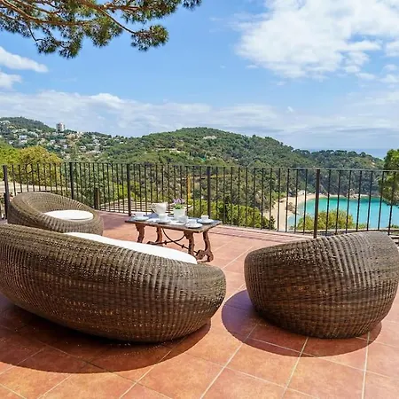 Mitjorn Cala Canyelles Villa Lloret de Mar