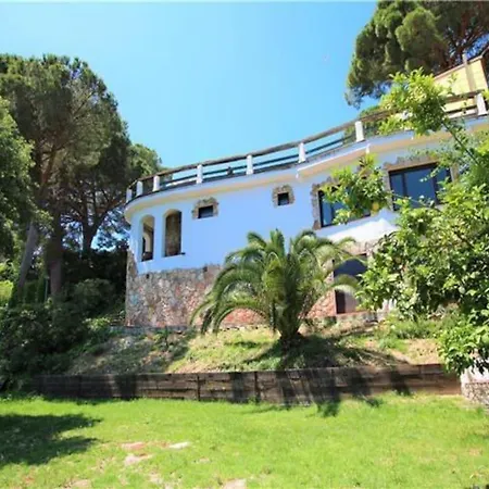 Mitjorn Cala Canyelles Lloret de Mar