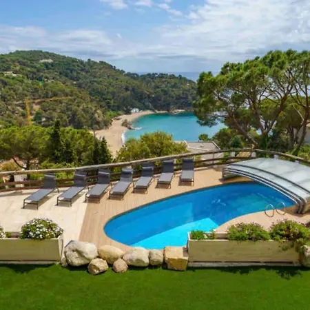 Mitjorn Cala Canyelles *