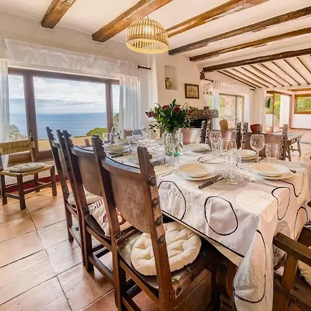 Mitjorn Cala Canyelles *